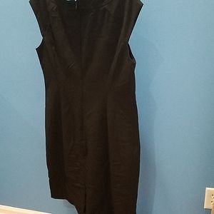Black dress size 10